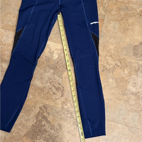Patagonia Women’s Endless Run Tights - Picture 11 of 13